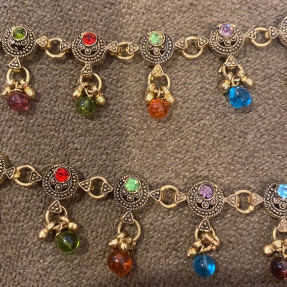 Antique gold tone anklets - Picture 2 of 2